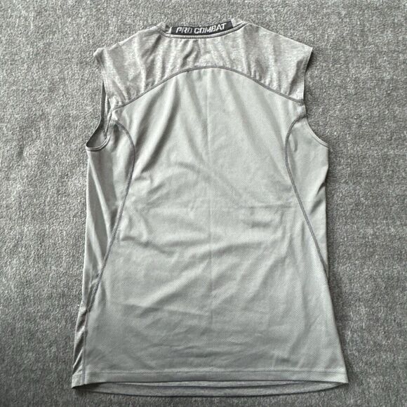 Nike Pro Combat Dri-Fit Fitted Sleeveless T Shirt Grey Athletic Mens Medium - Picture 2 of 9